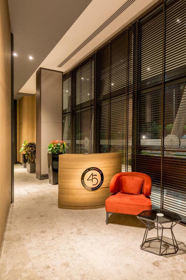The Fortyfive Business Hotel & Spa Manisa Esterno foto