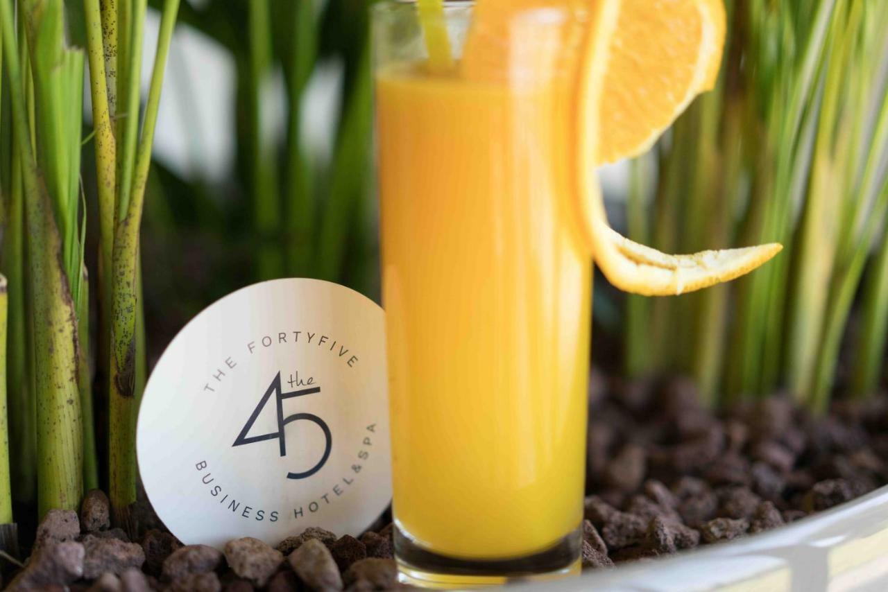 The Fortyfive Business Hotel & Spa Manisa Esterno foto