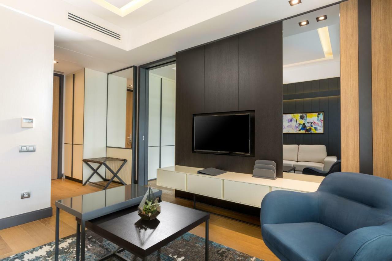 The Fortyfive Business Hotel & Spa Manisa Esterno foto